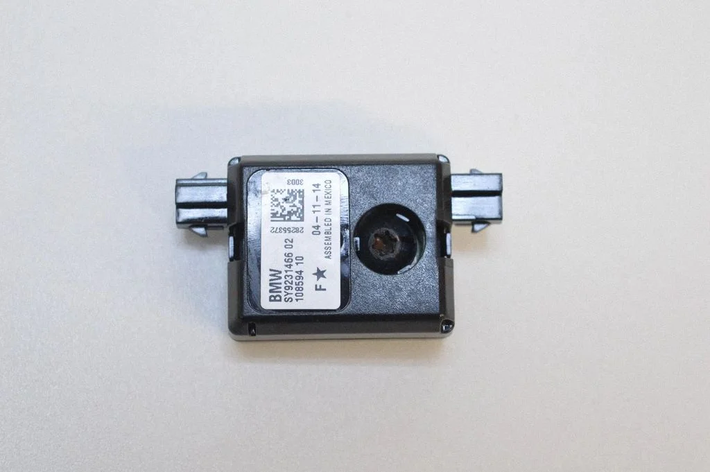 Antenas pastiprinātājs – BMW i3 (2013-)