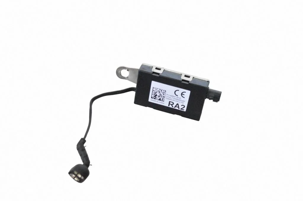 Antenas pastiprinātājs 144894700B
