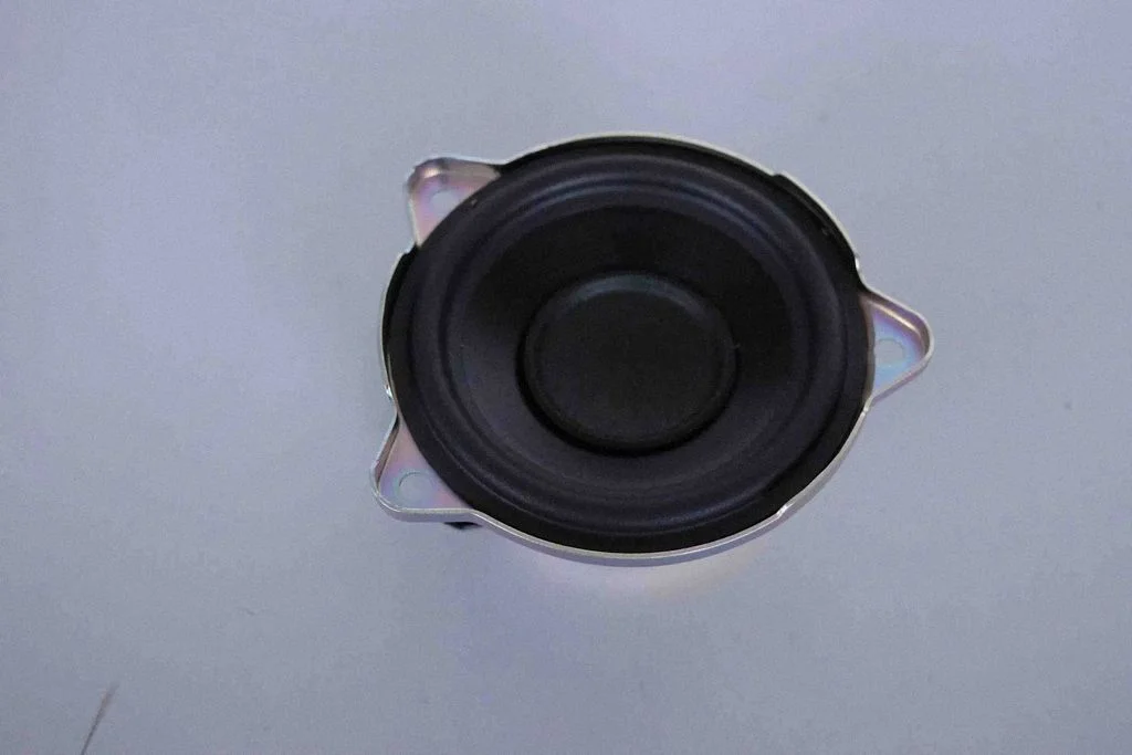 Front door speaker – Jaguar F-Pace (2016-)