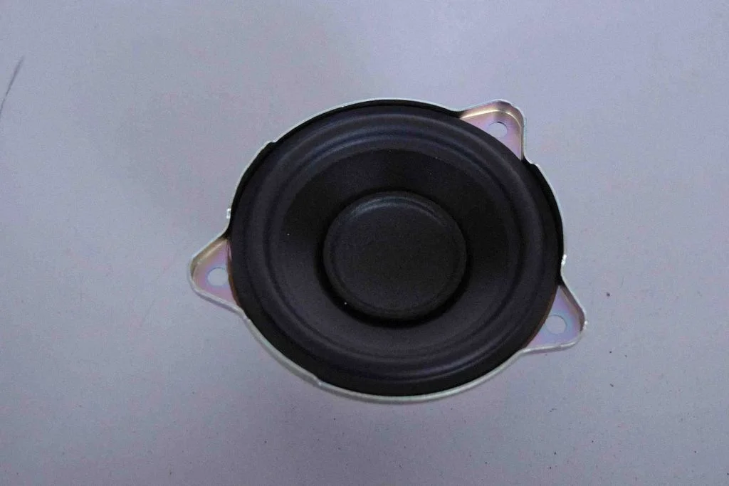 Front door speaker – Jaguar F-Pace (2016-)
