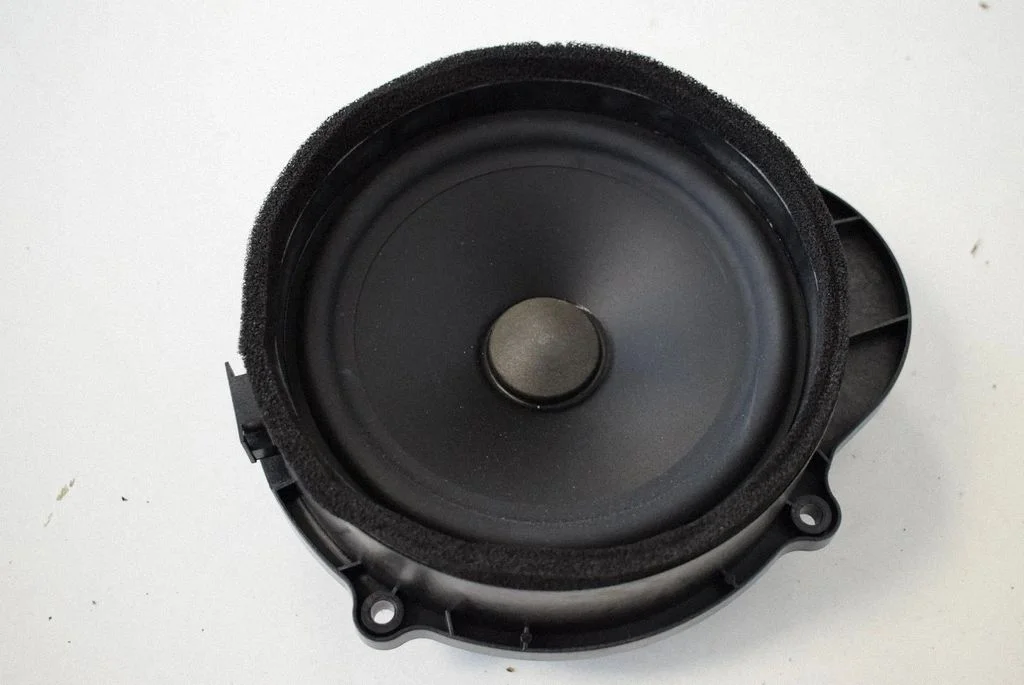 Esiukse kõlar(id) – Land Rover Range Rover Sport L320 (2005-2013)