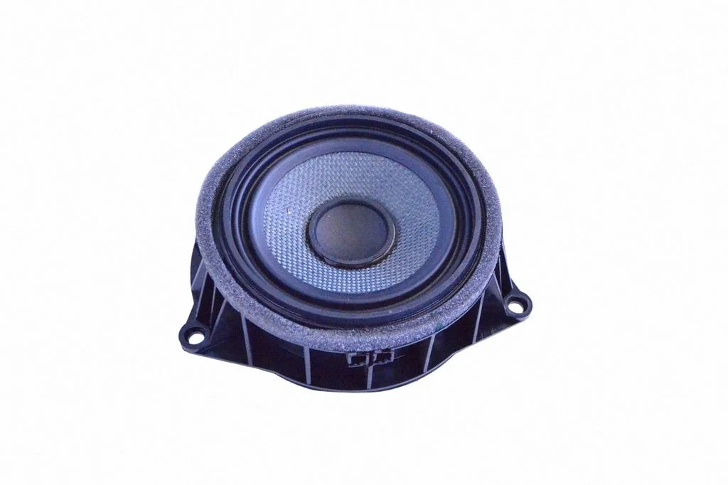 Skaļrunis (-ņi) priekšējās durvīs 9280368