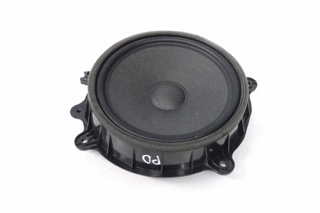 Front door speaker – Tesla Model S (2012-)