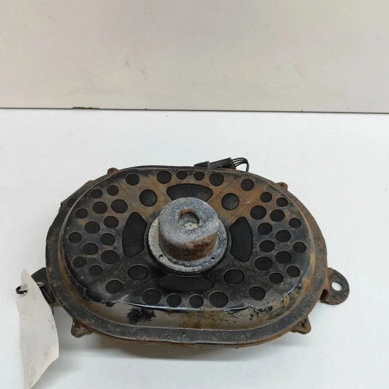 Subwoofer speaker J9D318808AA