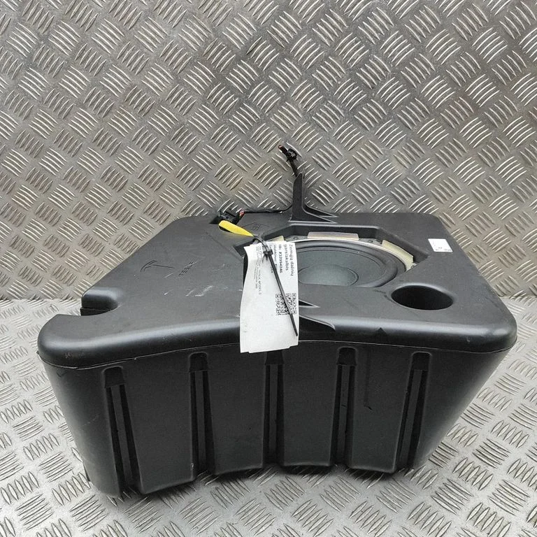 Subwoofer speaker 104254400B