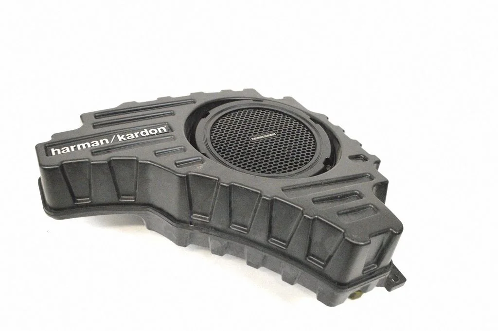 Subwoofer 05035130AC