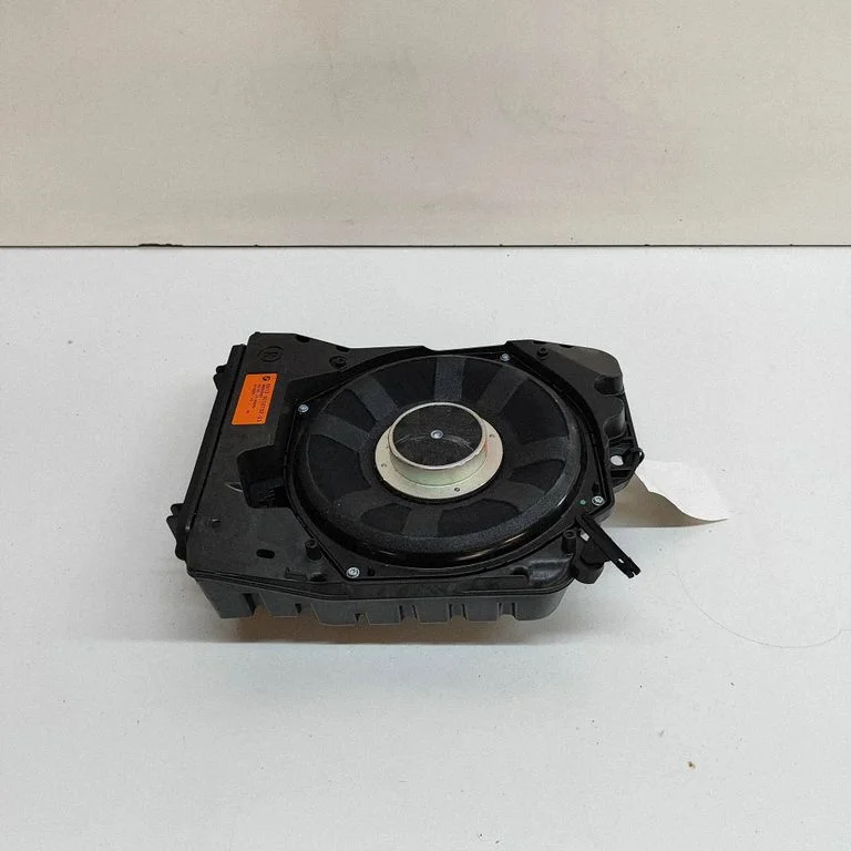 Subwoofer – BMW Seria 3 GT F34 (2013-2017)