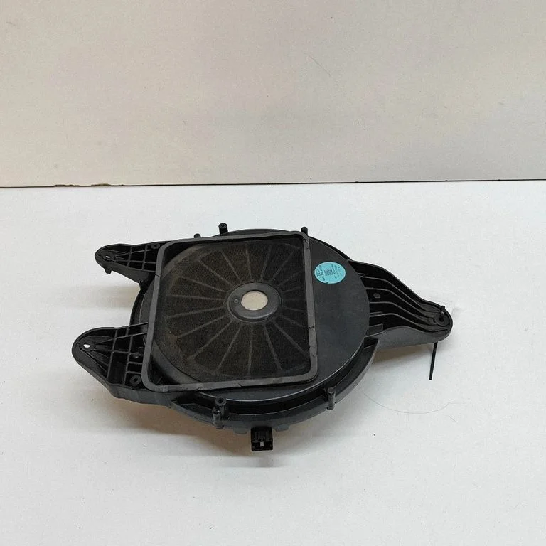 Zemfrekvences skaļrunis 8W6035412A