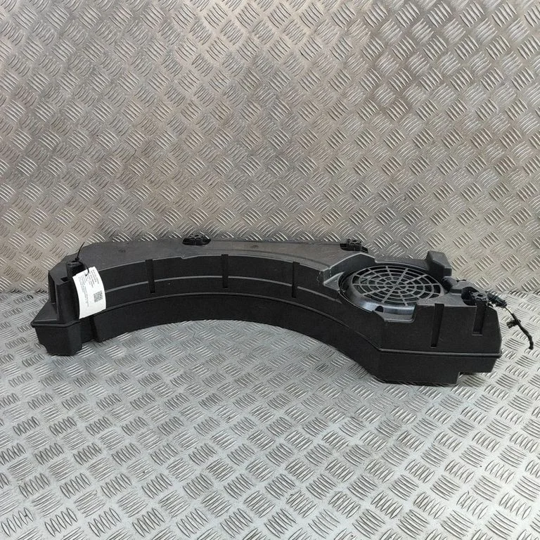 Subwoofer speaker 9Y0035481