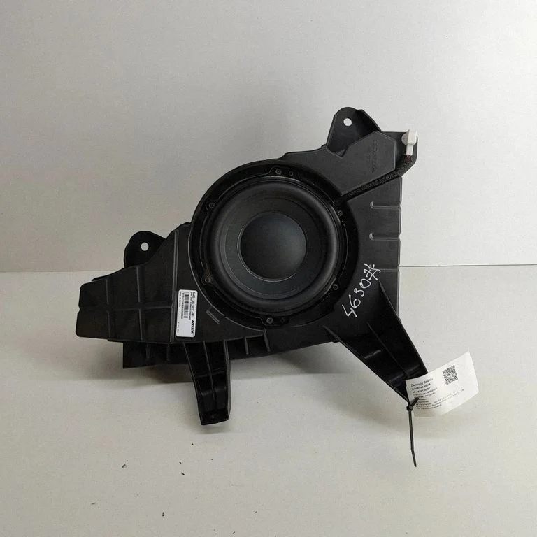 Zemfrekvences skaļrunis 8A4453A0A01M1