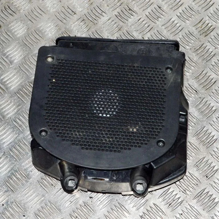 Subwoofer – BMW Seria 5 GT F07 (2010-2017)