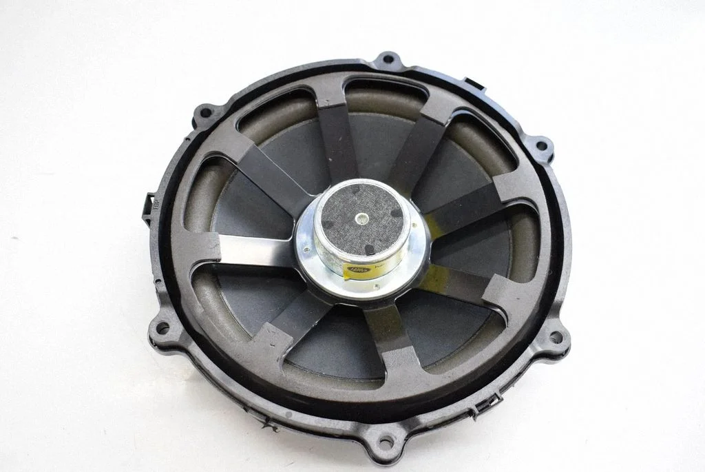 Zemfrekvences skaļrunis XQA50080