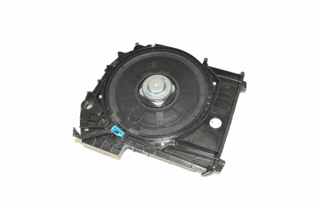 Subwoofer speaker – BMW 5 Series F10 F11 (2009-2016)