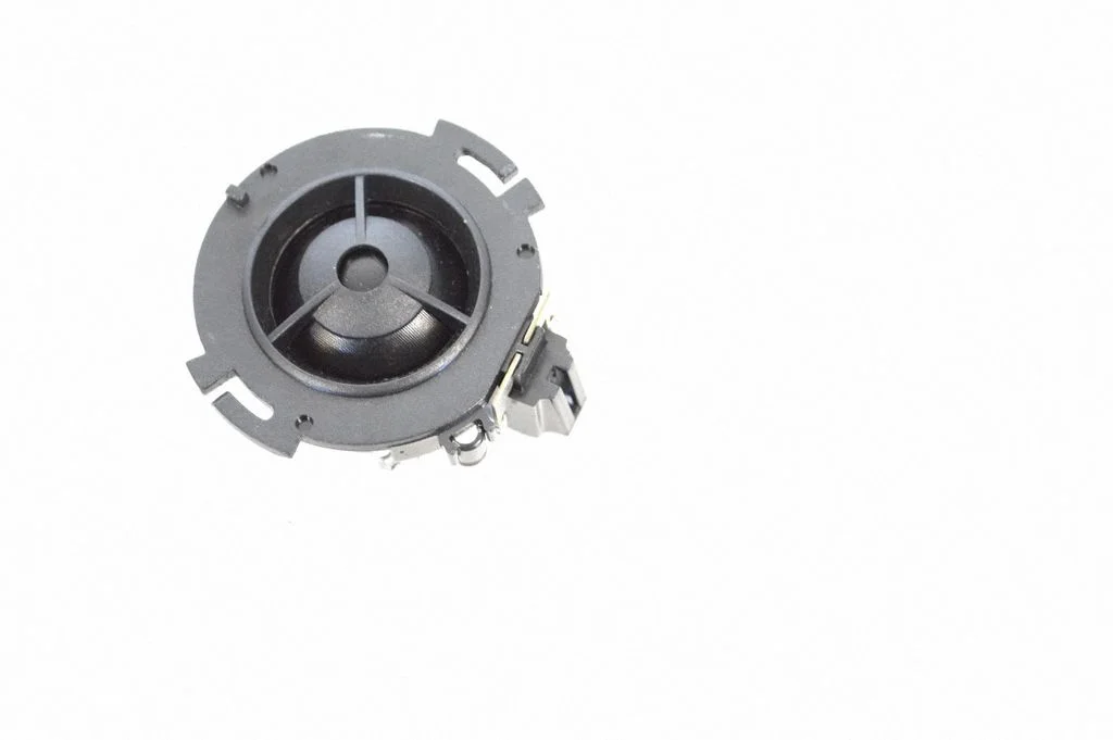 Skaļrunis panelī 8T0035399
