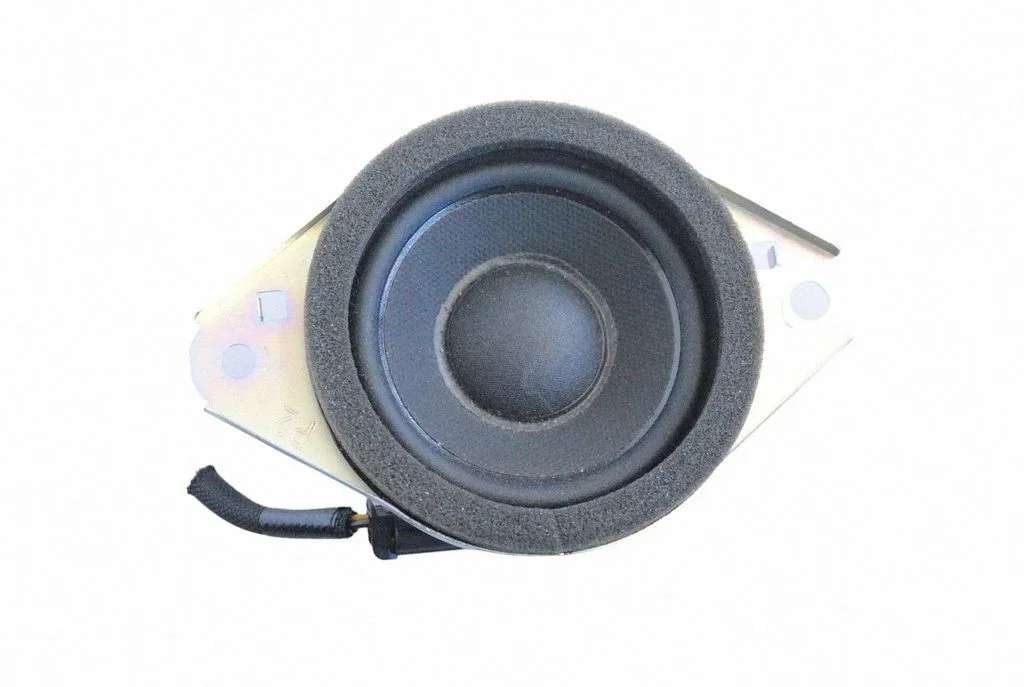 Panel speaker – Lexus RX 450H (2016-)