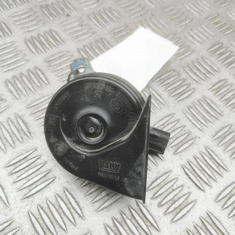 Horn signal A0005424900