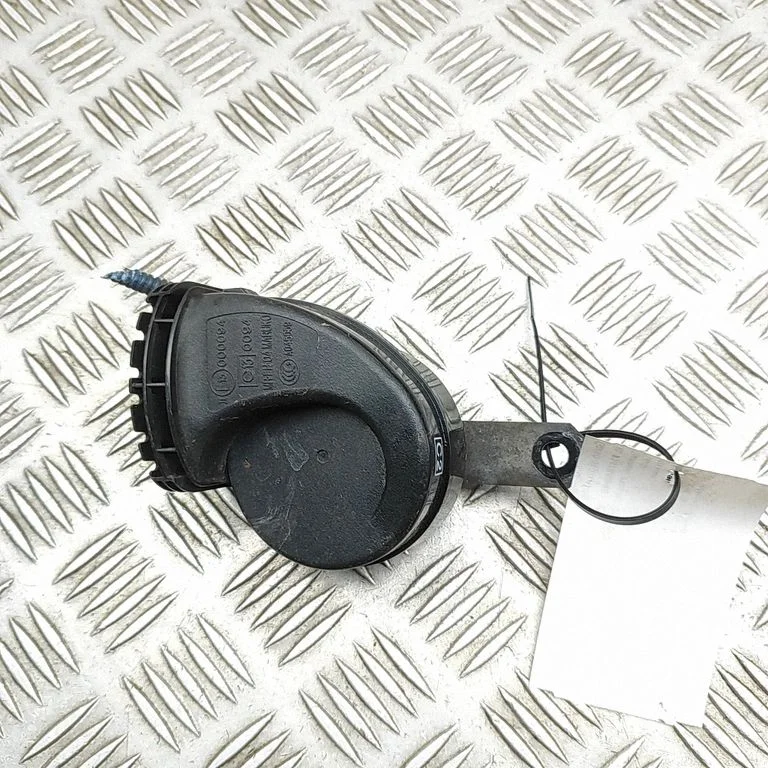 Horn signal – Lexus GS 250 350 300H 450H (2013-)