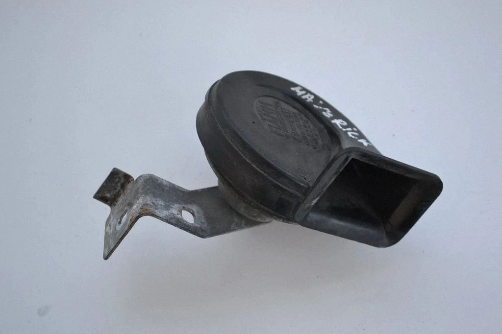 Signaalpasun 35717 – Ford Maverick (2001-2007)