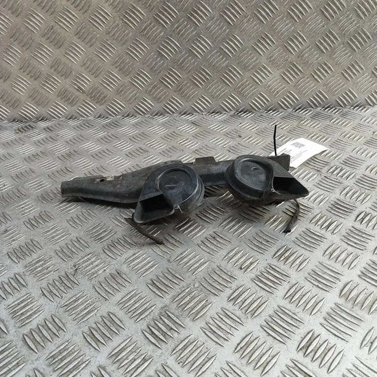 Horn signal – Audi Q7 4L (2005-2015)