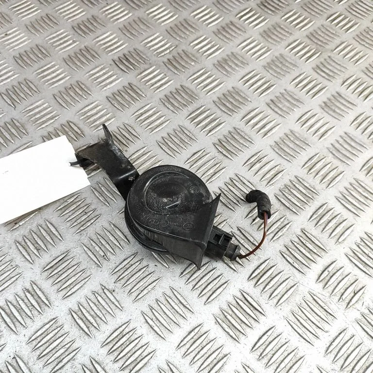 Horn signal – Audi A6 S6 C7 4G (2011-2018)