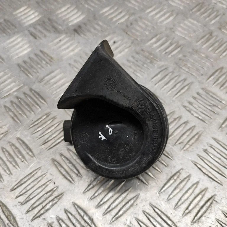 Horn signal – BMW 5 Series F10 F11 (2009-2016)