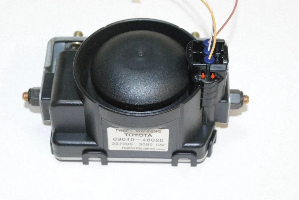 Alarm system siren