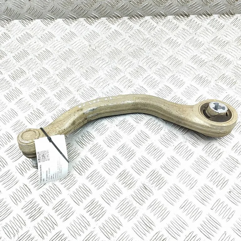 Front lower control arm/wishbone 104435400A