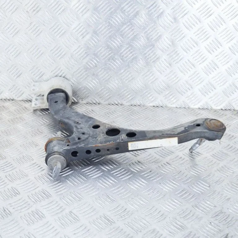 Priekšējā apakšējā svira/svārsts 7777A0516
