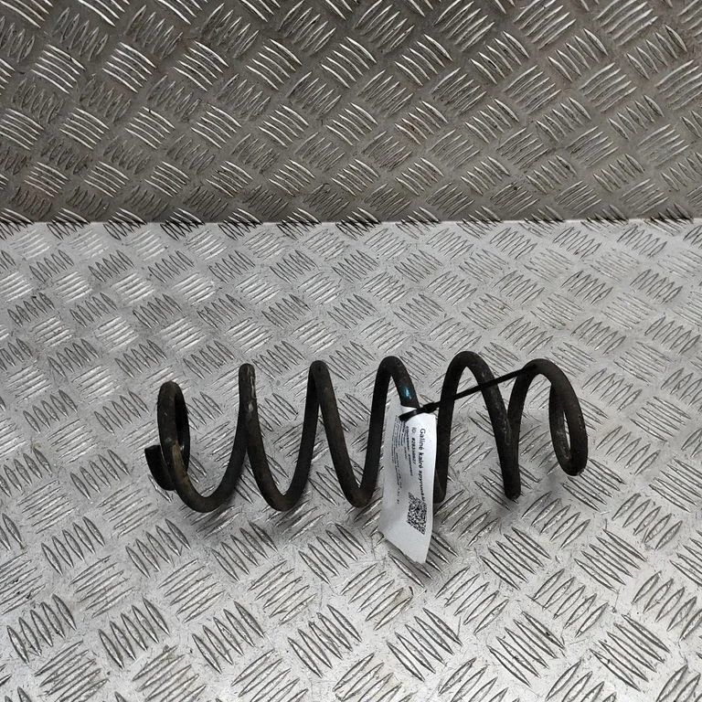 Rear coil spring D43N28011C – Mazda 2 (2022-)
