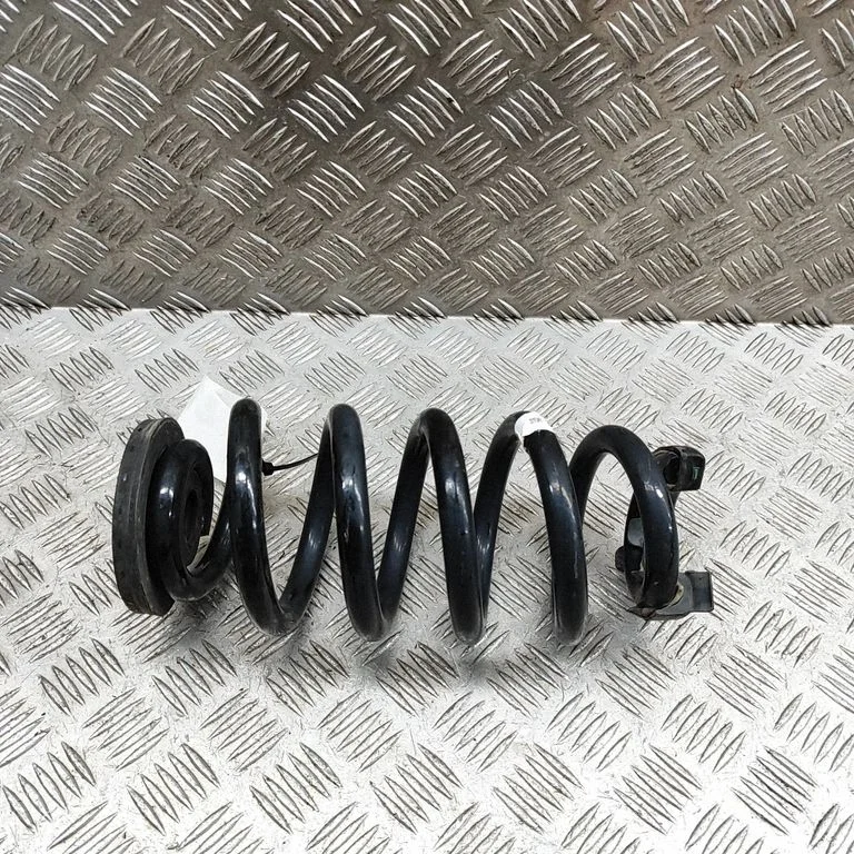 Rear coil spring – Skoda Enyaq iV (2020-)