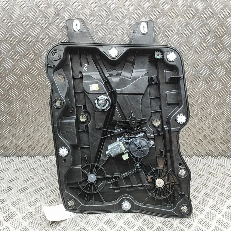 Front door electric window regulator 3WA959354