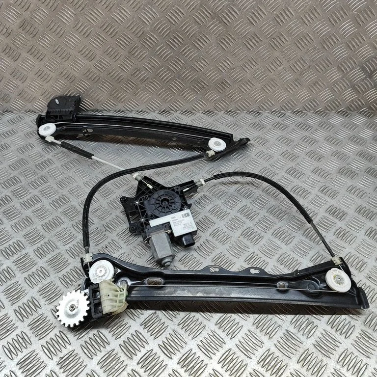 Front door electric window regulator 9854229