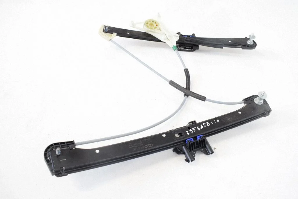 Front door electric window regulator – Audi A3 S3 8P (2003-2012)