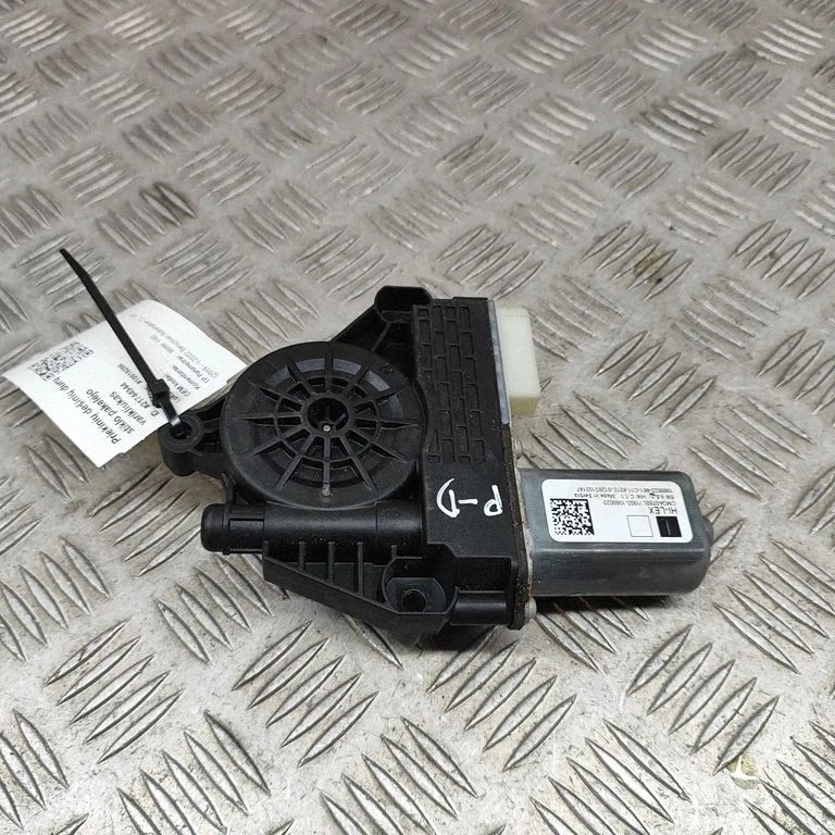Priekšējā loga pacēlāja motoriņš CMOA0760L