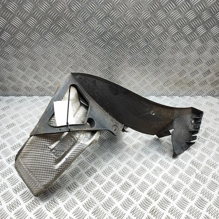Rear arch fender liner splash guards 98750583100