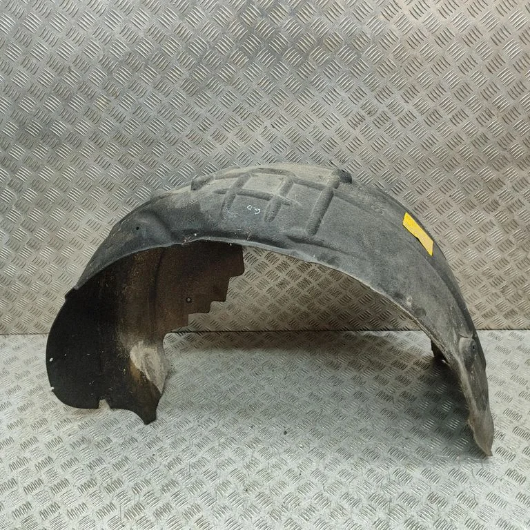 Rear arch fender liner splash guards 9J1810970A