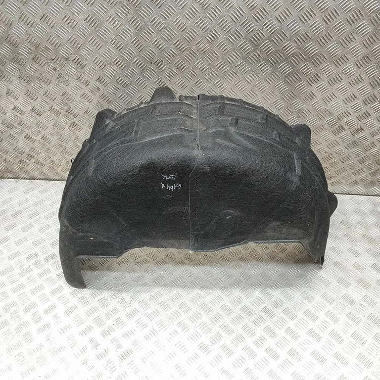 Tagumine poritiivakate 7T0810907C