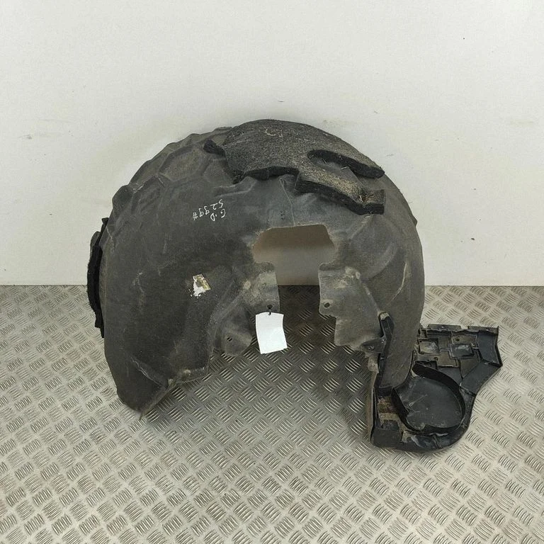 Tagumine poritiivakate 4M0810172K