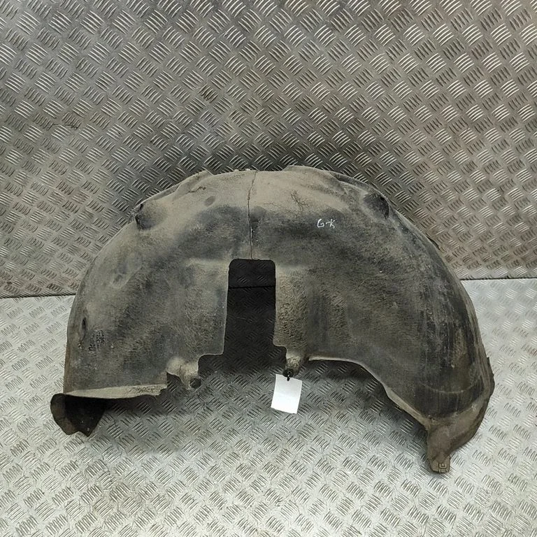 Tagumine poritiivakate 95B810971G