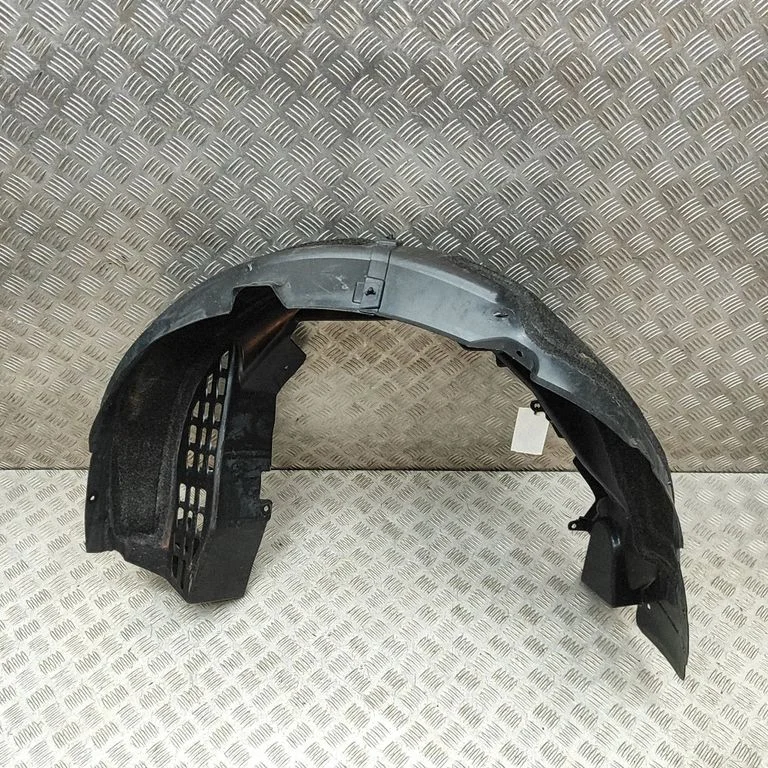 Aizmugurējais dubļusargs (arkas ieliktnis) – BMW i3 (2013-)
