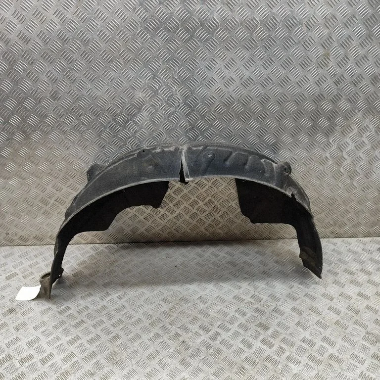 Rear arch fender liner splash guards 7440179
