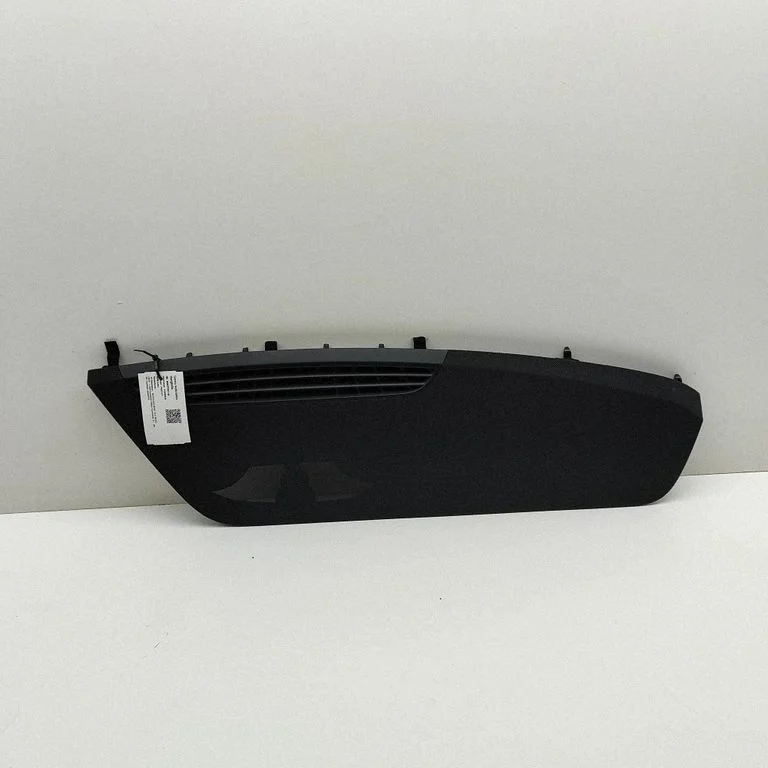 Dash center speaker trim cover A1676808300
