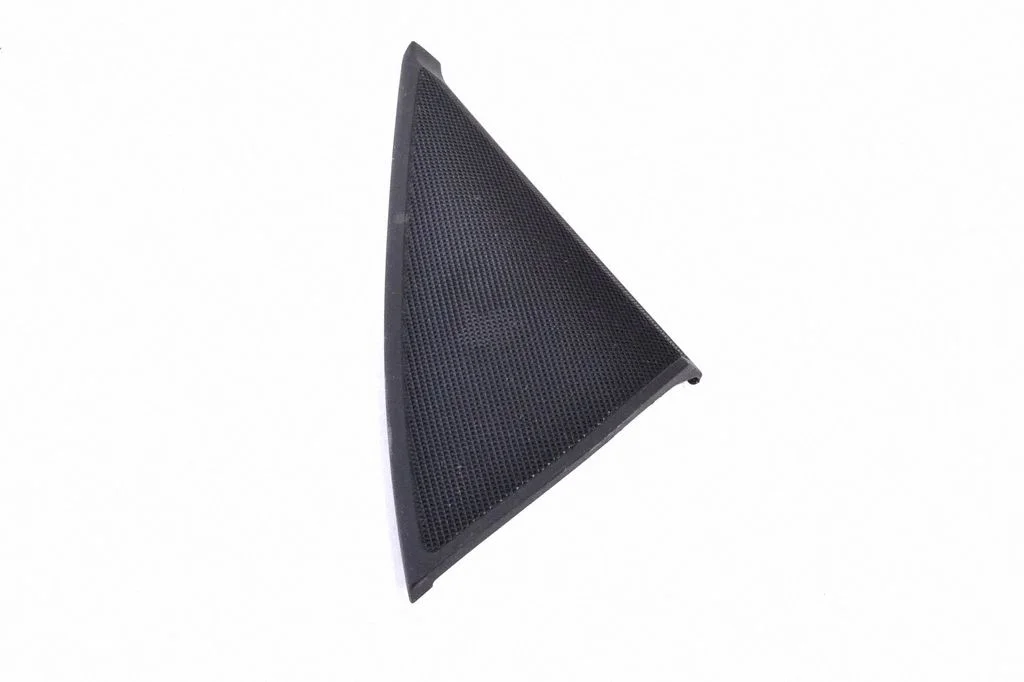 Armatuurlaua keskkõlari kate A2047200248