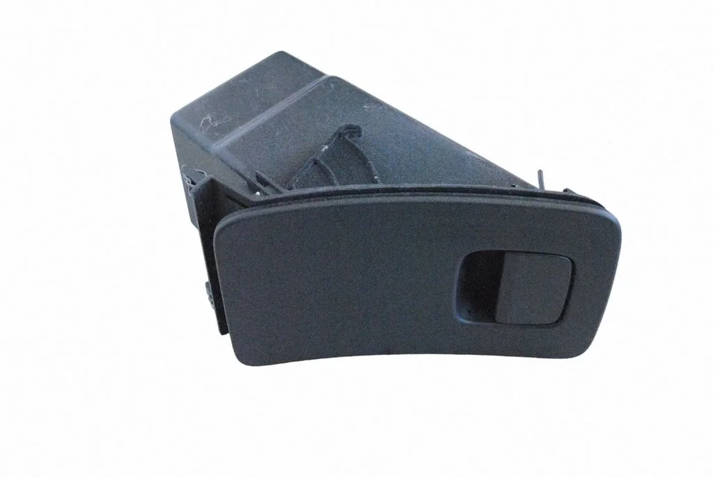 Glove box – Volvo XC90 (2014-)
