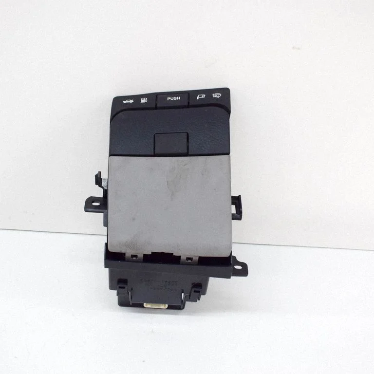 Glove box – Lexus GS 300 350 430 450H (2005-2012)