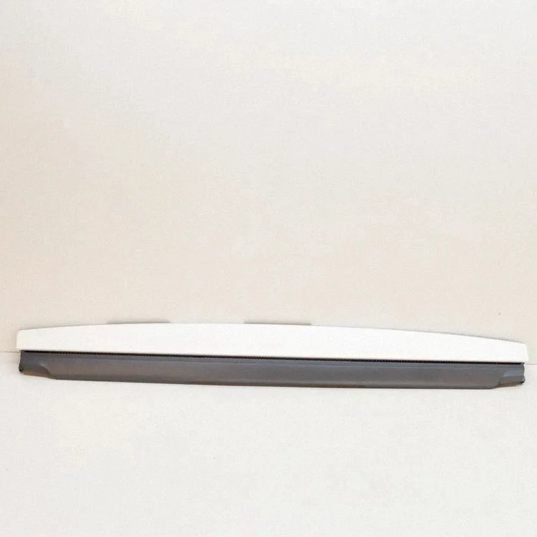 Dashboard glove box trim 1083329