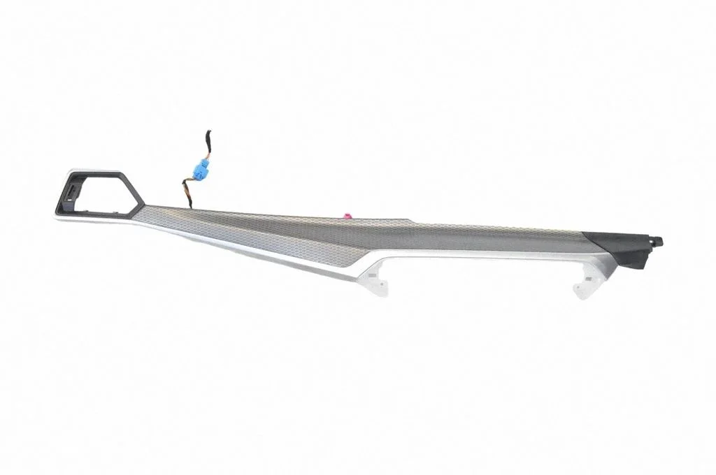 Dashboard glove box trim 9625718
