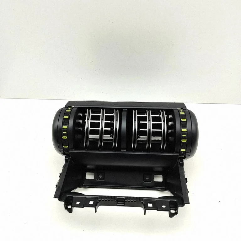 Paneļa gaisa restītes SC2E5305923