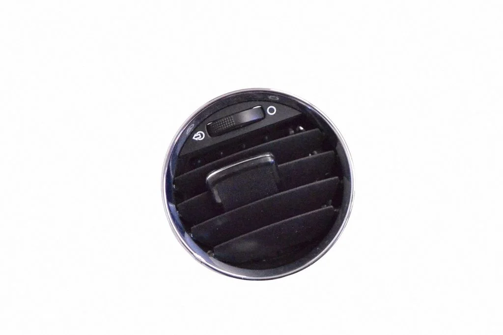 Paneļa gaisa restītes Y05190