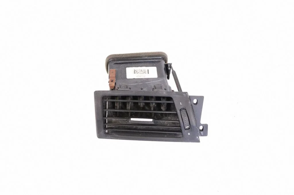 Paneļa gaisa restītes 64229184143